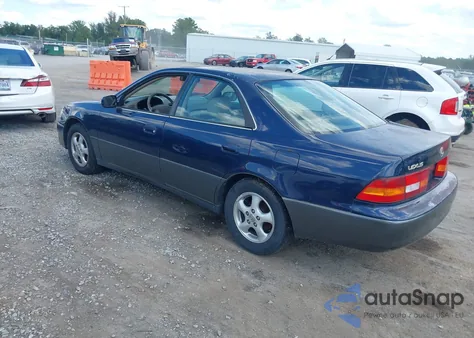 1999 Lexus Es 300 из США, поврежденный, VIN JT8BF28G3X0174545